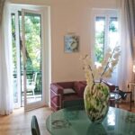 a..